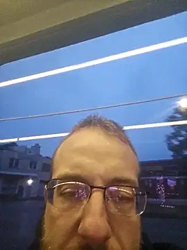 Snapshot of MEAT4urGRILL chatting on 10-27-25, 12:28 MEAT4urGRILL online show from 10-27-25, 12:28