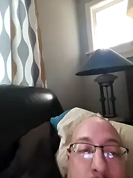 Snapshot of MEAT4urGRILL chatting on 02-18-25, 05:09 MEAT4urGRILL online show from 02-18-25, 05:09