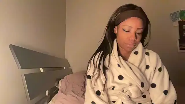 Peachyz69 online show from 10-26-25, 02:45