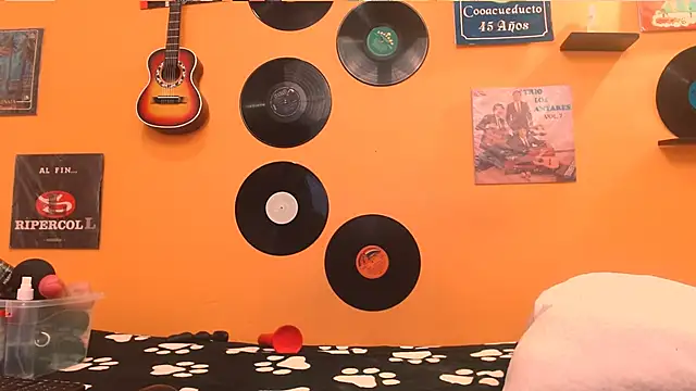 meisevil77 online show from 11-25-25, 01:50