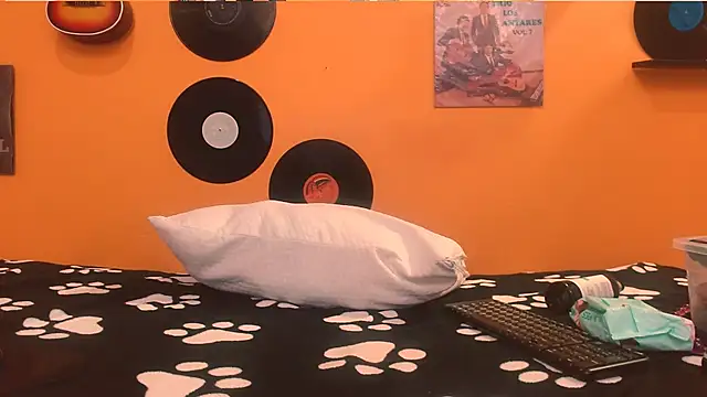 meisevil77 online show from 11-27-25, 02:01