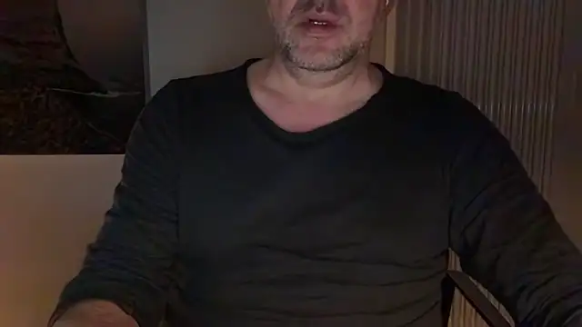 Snapshot of german9inch chatting on 03-03-25, 10:10 german9inch online show from 03-03-25, 10:10