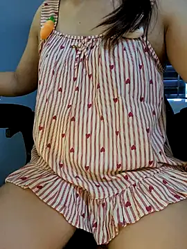 Bee sweet online show from 06-10-26, 02:46