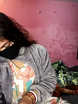 hiddennisha online show from 01-08-26, 04:46