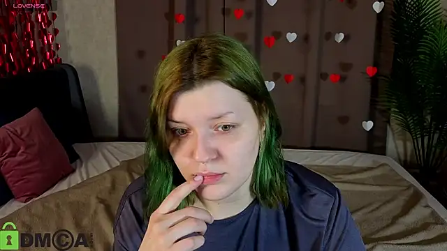 Michele Greenn online show from 02-06-26, 01:01