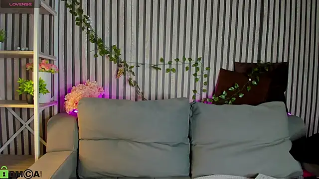 Michele Greenn online show from 02-22-26, 01:08