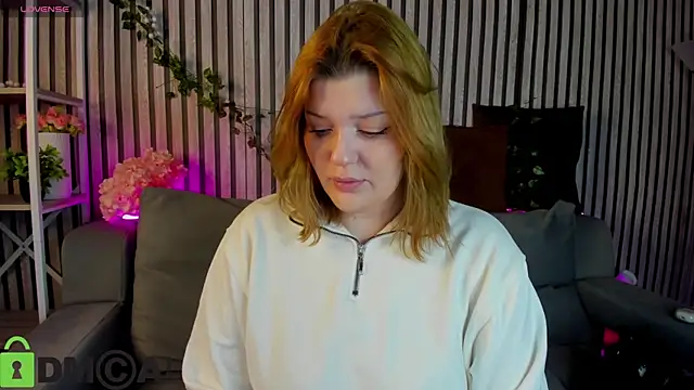 Michele Greenn online show from 02-27-26, 01:06