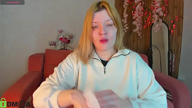 Michele Greenn online show from 04-07-26, 01:07