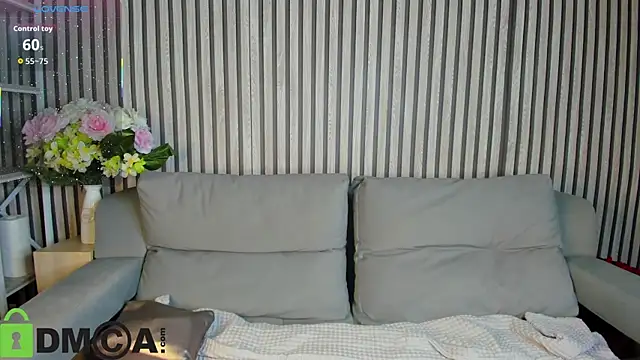 Michele Greenn online show from 10-06-25, 01:07
