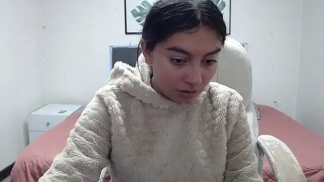 Snapshot of Janne_ chatting on 01-16-26, 09:46 Janne online show from 01-16-26, 09:46