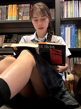 Adora188 online show from 10-03-25, 07:43