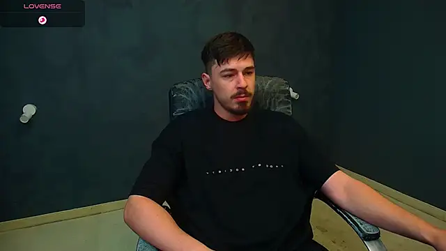 EnzoRace online show from 11-16-25, 05:45