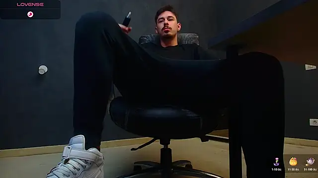 EnzoRace online show from 10-24-25, 06:23