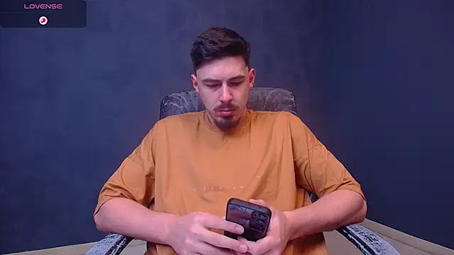 EnzoRace online show from 11-28-25, 05:51