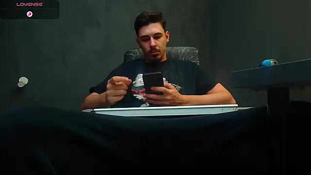 EnzoRace online show from 09-22-25, 04:40