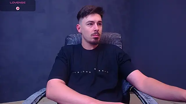 EnzoRace online show from 11-25-25, 05:41