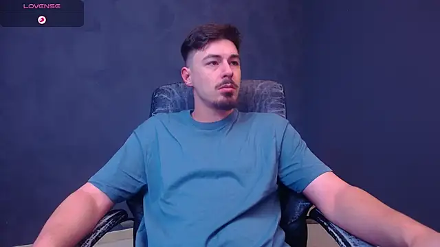 EnzoRace online show from 11-26-25, 05:40