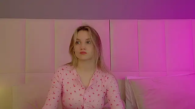 StacyEvances online show from 01-13-26, 06:12