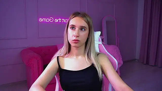 VictoriaHopsons online show from 09-21-25, 06:40