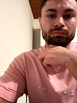 Snapshot of irimiea1729 chatting on 10-21-25, 02:44 irimiea1729 online show from 10-21-25, 02:44