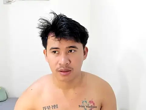 Snapshot of Adim-pinoy146 chatting on 07-04-26, 04:08 Adim-pinoy146 online show from 07-04-26, 04:08