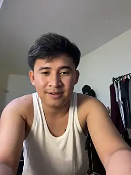 Snapshot of Adim-pinoy146 chatting on 06-22-26, 01:11 Adim-pinoy146 online show from 06-22-26, 01:11