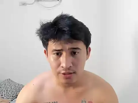 Snapshot of Adim-pinoy146 chatting on 08-03-26, 01:28 Adim-pinoy146 online show from 08-03-26, 01:28