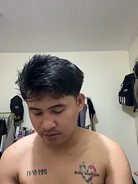 Snapshot of Adim-pinoy146 chatting on 06-23-26, 09:24 Adim-pinoy146 online show from 06-23-26, 09:24
