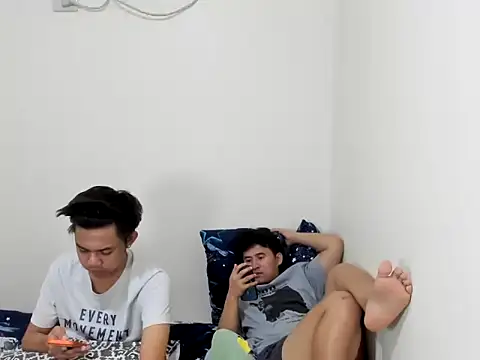Snapshot of Adim-pinoy146 chatting on 07-20-26, 02:41 Adim-pinoy146 online show from 07-20-26, 02:41