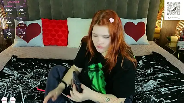 Snapshot of Clumsy_Nana chatting on 02-03-26, 07:41 Clumsy Nana online show from 02-03-26, 07:41