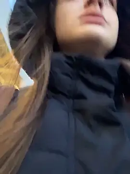 KittyQueeny online show from 12-14-25, 01:06