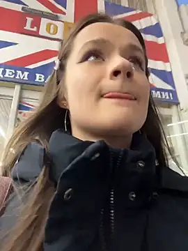 KittyQueeny online show from 12-21-25, 01:13