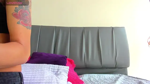 iisabella noa online show from 03-14-26, 02:56