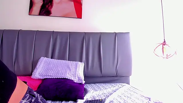 iisabella noa online show from 03-28-26, 12:50