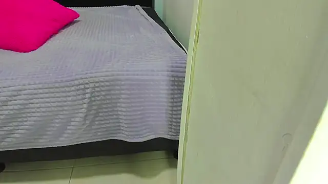 iisabella noa online show from 10-02-25, 12:52