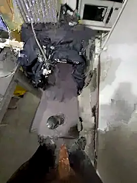 Snapshot of giova17cm chatting on 11-24-25, 09:59 giova17cm online show from 11-24-25, 09:59