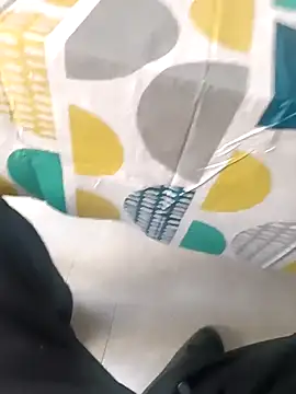 giova17cm online show from 04-15-26, 12:42