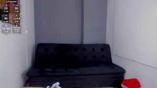 Snapshot of samantha_c6 chatting on 09-26-25, 12:23 samantha c6 online show from 09-26-25, 12:23
