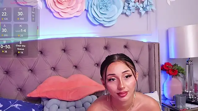 JenniferLovve online show from 06-25-26, 04:32