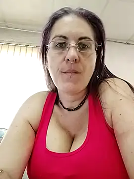 est 82 online show from 09-23-25, 09:05