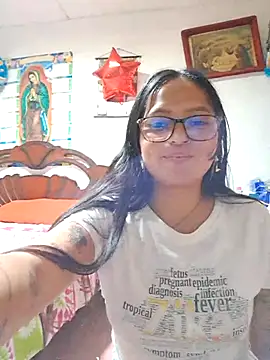 LunaHot 777 online show from 12-23-25, 02:44