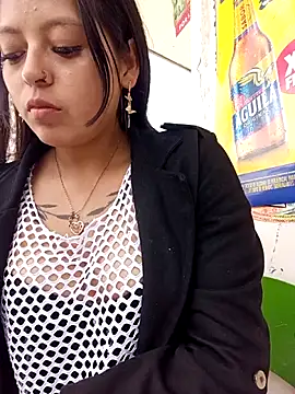 Snapshot of LunaHot_777 chatting on 01-31-26, 08:18 LunaHot 777 online show from 01-31-26, 08:18