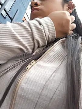 LunaHot 777 online show from 10-30-25, 07:22