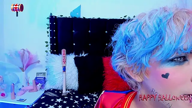 Cooperrosscute233 online show from 10-31-25, 11:33