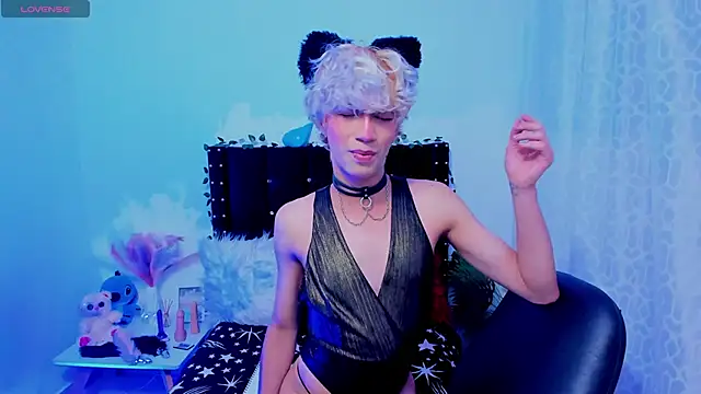 Cooperrosscute233 online show from 11-05-25, 04:59