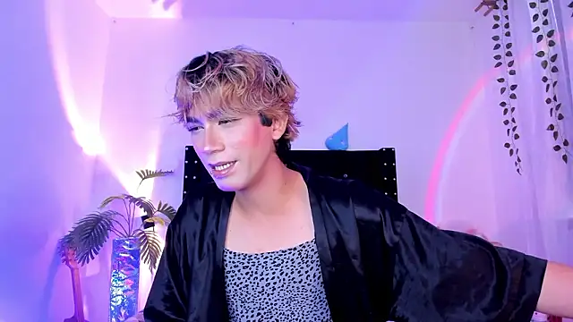 Cooperrosscute233 online show from 03-27-26, 05:03