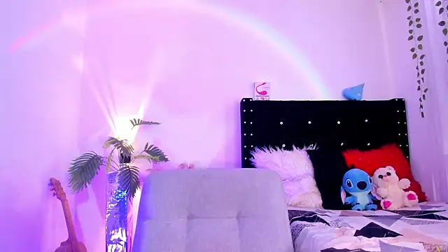 Cooperrosscute233 online show from 04-10-26, 04:03