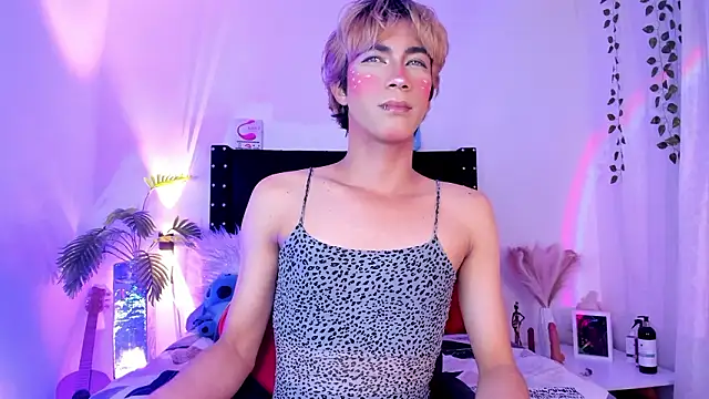 Cooperrosscute233 online show from 03-23-26, 10:42