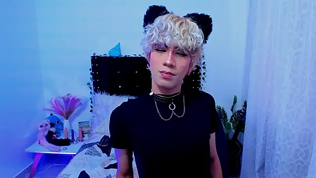 Cooperrosscute233 online show from 11-12-25, 08:23