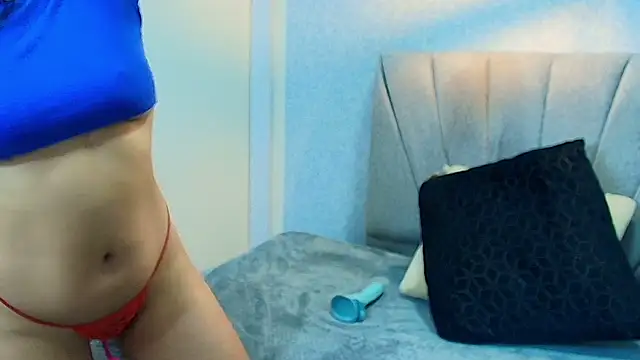 Aly Smith  online show from 09-28-25, 12:01